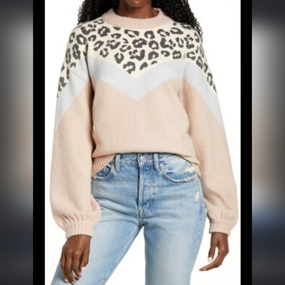 All In Favor Leopard Colorblock Balloon-Sleeve Sweater Women's M NWOT